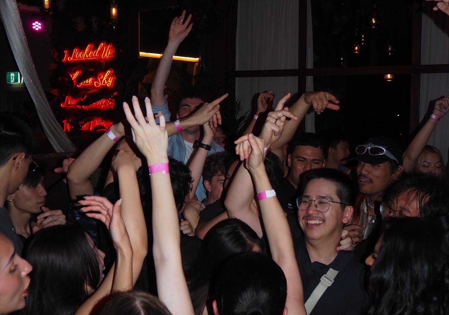 [8-Apr] Mid-Semester Pub Crawl